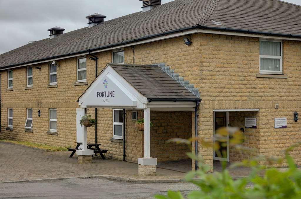 Fortune Huddersfield; Sure Hotel Collection By Best Western Exterior foto